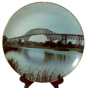 Vintage Commemorative Plate 1984 Bluewater Bridge, Sarnia 10'' Diameter